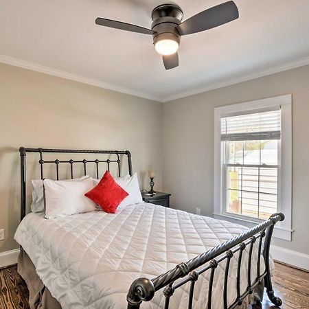 Ideally Located Penne Place With Deck And Grill Greenville Esterno foto