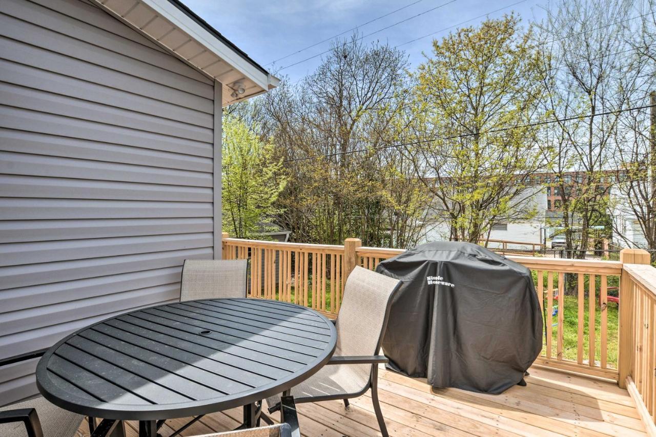 Ideally Located Penne Place With Deck And Grill Greenville Esterno foto