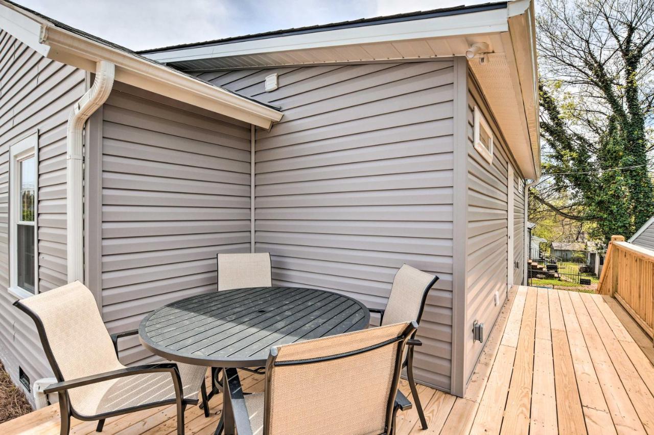 Ideally Located Penne Place With Deck And Grill Greenville Esterno foto