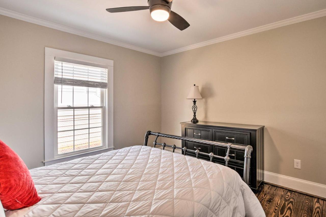 Ideally Located Penne Place With Deck And Grill Greenville Esterno foto
